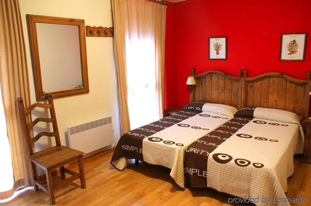 Hospedium Hotel Posada De La Luna Huesca Buitenkant foto