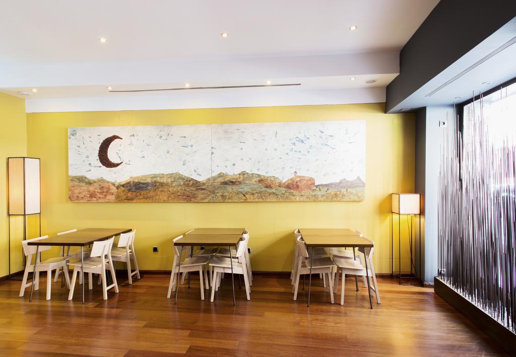 Hospedium Hotel Posada De La Luna Huesca Buitenkant foto